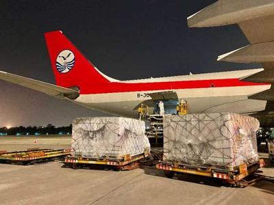 技術(shù)進(jìn)出口成亮點(diǎn)，成都前5月外貿(mào)總額突破3000億元